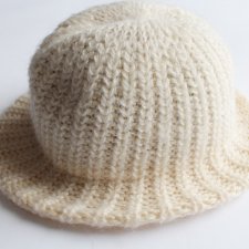 kapelusz vintage knit ecru dziergany