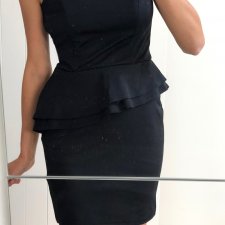 Mała czarna sukienka