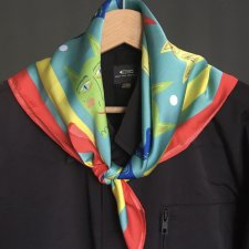 Apaszka w autorski wzór graficzny - koty