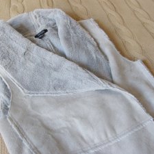 Szara kamizelka ze sztucznego futerka, roz. M