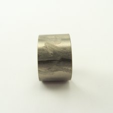 pierścionek  tytanowy  "R18"