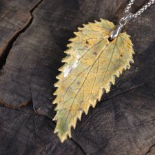 Wisior liść "Ljufu"