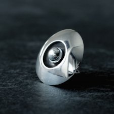 Duży pierścionek z kulą SILVER ORB