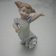 NAO LLADRO DAISA 2004    Hand made kolekcjonerska FIGURKA POCELANOWA