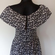 YESSADRESS - SUKIENKA