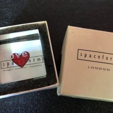 LOVE - SPACEFORM - BEAUTIFULLY HAND MADE -  MINIATURE TOKEN - ręcznie wykonany , nowy drobiazg szklany - dziękuję  - oryginalny prezent