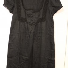 Tunika / sukienka czarna z ozdobnym haftem 38