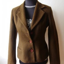 VA NEWS* - WEŁNIANA MARYNARKA