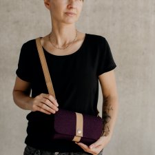 marmollada - torebka filcowa mała OBERŻYNA z piaskowymi dodatkami