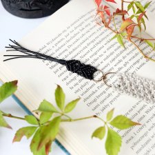 Black leather - lniana zakładka do książki ze skórzanym, plecionym chwostem, makrama