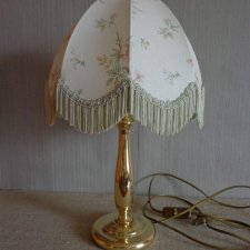 Mosiężna lampa