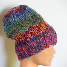 modna czapka melanżowa, kolorowa, z jedwabiem, z wełny, na drutach