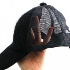 Czapka z daszkiem, moher