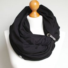 TUBA komin czarny bawełniany z zapinką, modny pomysł na prezent, komin szalik damski, modny komin bawełniany