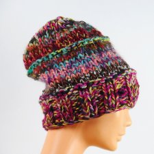 modna czapka melanżowa, kolorowa, ciepła, z jedwabiem, z wełny, na drutach