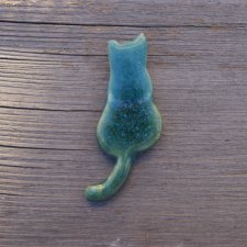 Ceramiczny magnes kot zielony