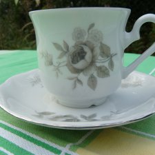 porcelana Bohemia Czechosłowacja filiżanka i spodek