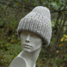 * 100% WOOL * UNISEX * BEŻOWA WYWIJANA CZAPA