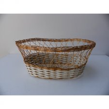 Koszyczek w złotym kolorze