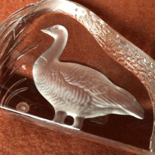 Wedgwood Crystal - kryształowo szklana dekoracja przycisk do papieru - piękne wykonanie