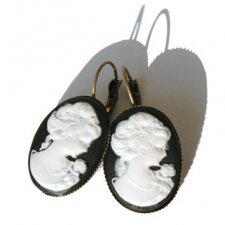 Kolczyki kamea mosiądz czerń i biel goth vintage