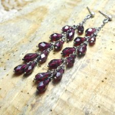 granaty w srebrze kolczyki