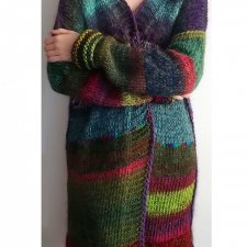 multicolors sweter