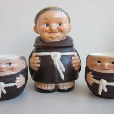 Goebel friar tuck GERMANY porcelanowy kolekcjonerski pojemnik cukiernica z przykrywką