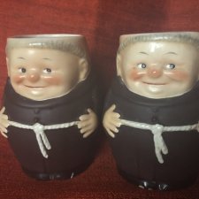 Kufel Friar tuck goebel T74/0 duży porcelanowy kolekcjonerski użytkowy - jeden z dwóch