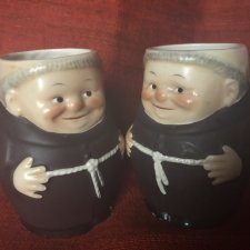 Kufel Friar tuck goebel T74/0 duży porcelanowy kolekcjonerski użytkowy - jeden z dwóch