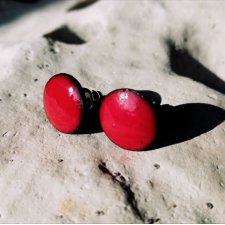 Minimalistyczne kolczyki na sztyftach - czerwone kolczyki na sztyft - kolczyki na PREZENT WALENTYNKOWY dla żony - biżuteria autorska GAIA