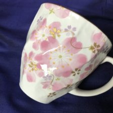 Kubek - w kraju kwitnącej wiśni - niespotykany duży kubek sygnowany - Japonia