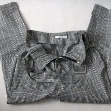 Spodnie w kratkę 38, NAKD