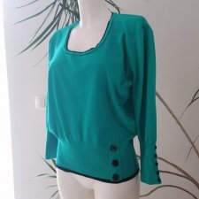 Mocno zielony  sweter roz 42/44