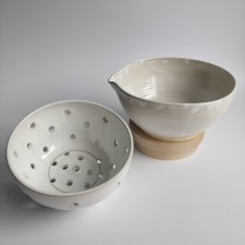 Durszlak ceramiczny i miska 2