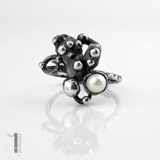Anthozoa - srebrny pierścionek z perłą
