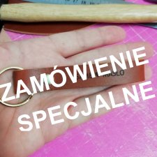 Zamówienie Specjalne - 8 szt. breloków skórzanych