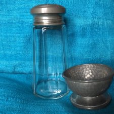 Cyna — duża cynowa niespotykana i cynowe naczynko - oryginalny duet