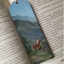 Drewniana zakładka do książki ręcznie malowana koń łąka góry krajobraz personalizacja