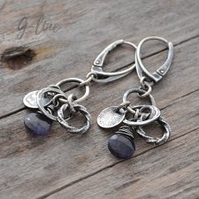 Szafir wodny. Surowe srebrne kolczyki 085