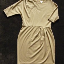 Sukienka beżowa dżersej Solar rozm. 42