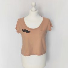 Krótka koszulka t-shirt Crop top damski H&M rozmiar XS wąsy śmieszny na lato z kieszonką