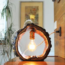 Lampa z plastra drewna, lampka nocna z drewna orzecha włoskiego, lampka nocna drewniana, lampa z pnia, lampka dziupla