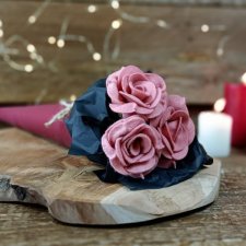 Bukiet róż; kwiaty z filcu; różowy II