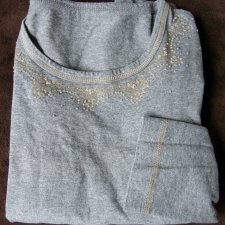 Szara bluzka bawełniana z aplikacją z koralików rozm. L