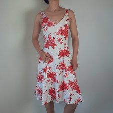 New Look sukienka w czerwone kwiaty S 36