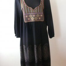 XLNT* -  INDYJSKA SUKIENKA  ROZM. 52/54