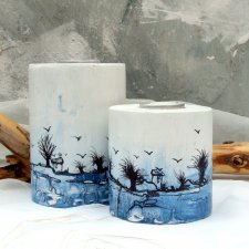 2 drewniane świeczniki, okrągłe, biało-niebieskie