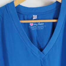 kobaltowa bluzka PLUS SIZE T-shirt Bon Prix