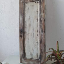 Szafka na klucze/ biżuterię. Po metamorfozie